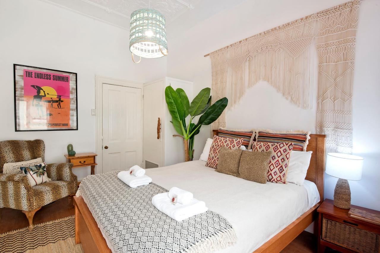 Manly Waves Studios & Apartments Сидней Экстерьер фото