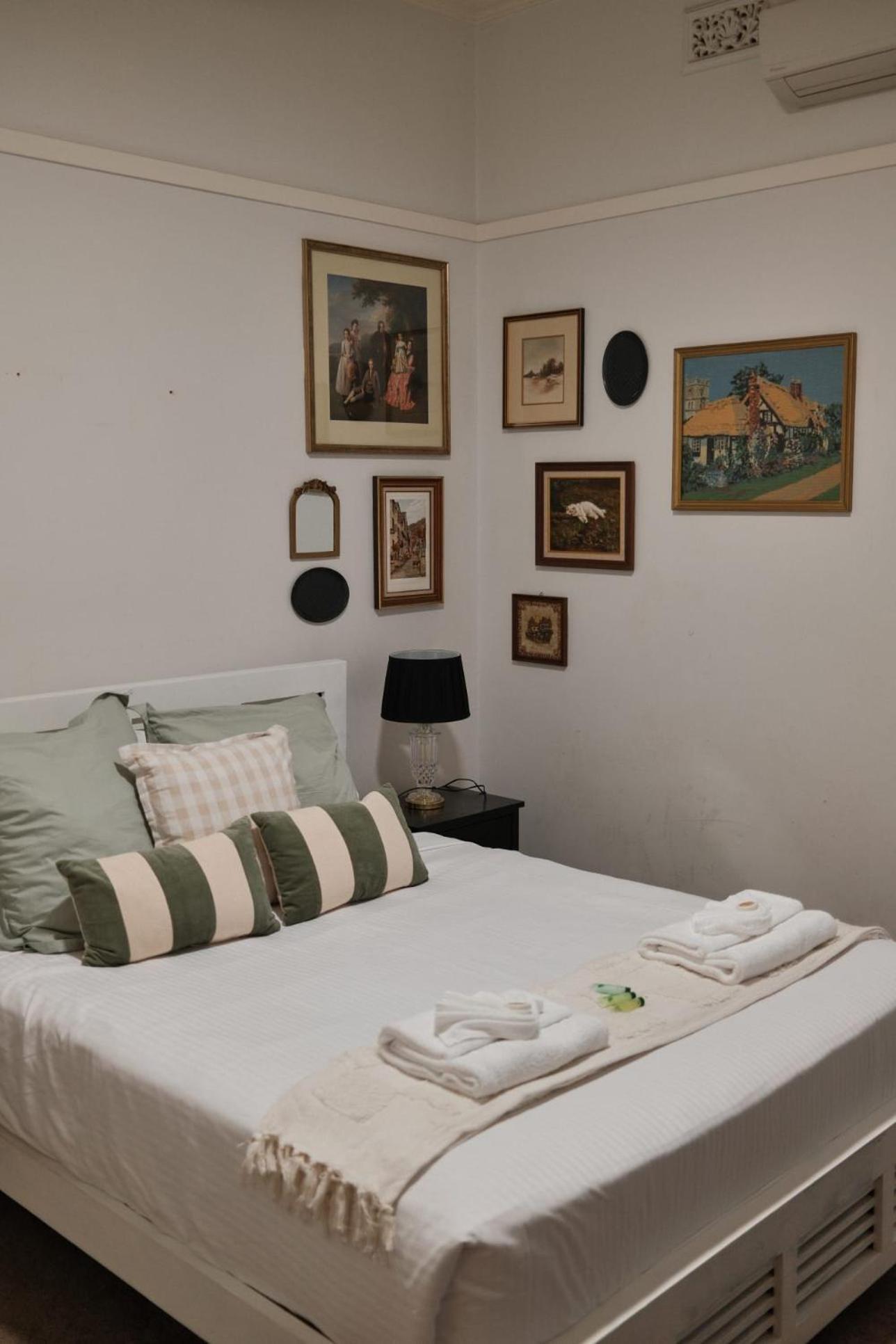Manly Waves Studios & Apartments Сидней Экстерьер фото